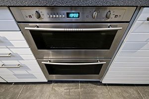 Hassocks} Oven Cleaning